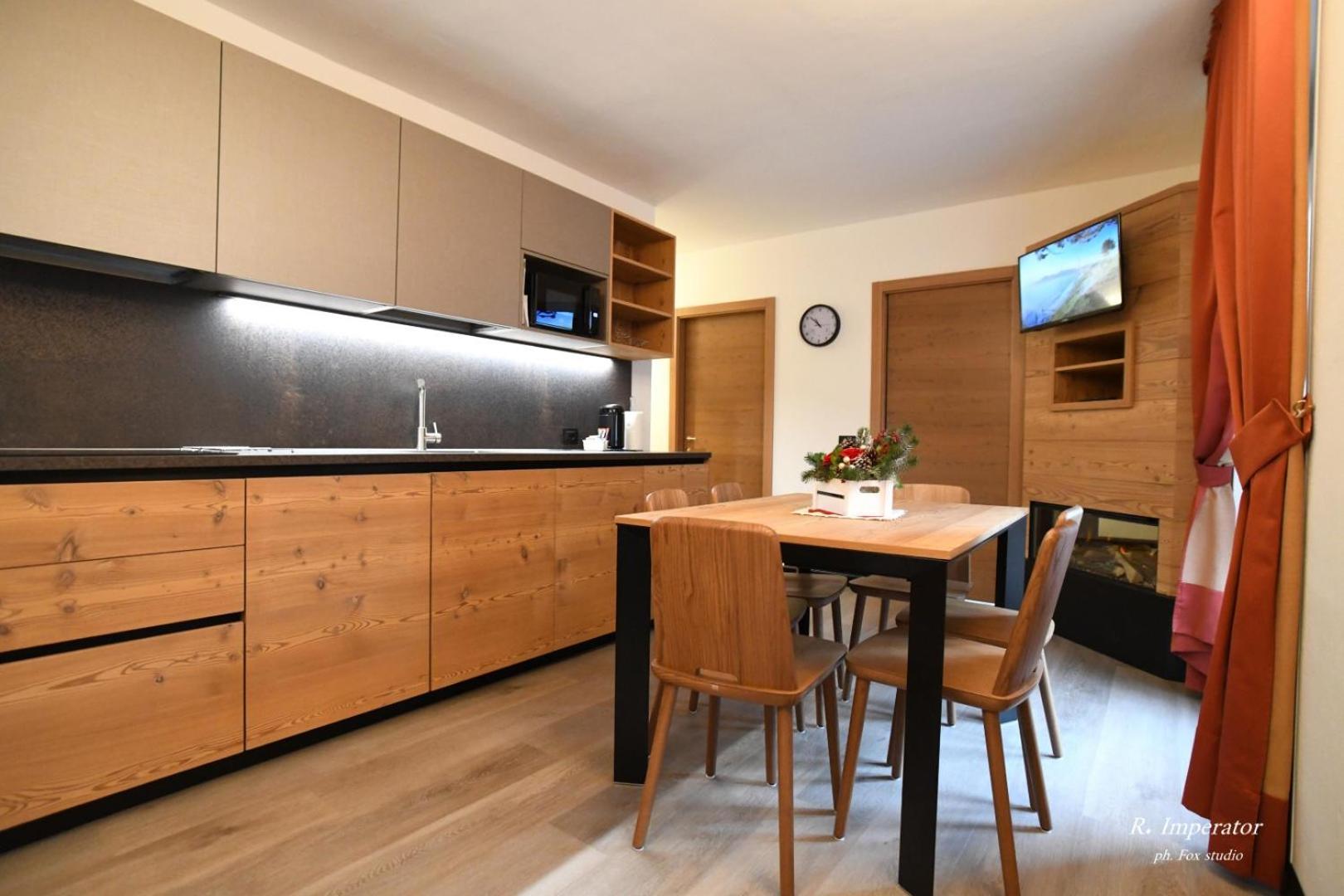 Park Residence Imperator Carisolo Extérieur photo